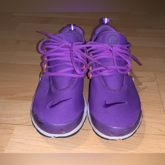 Nike Air Presto - Picture 3 of 4